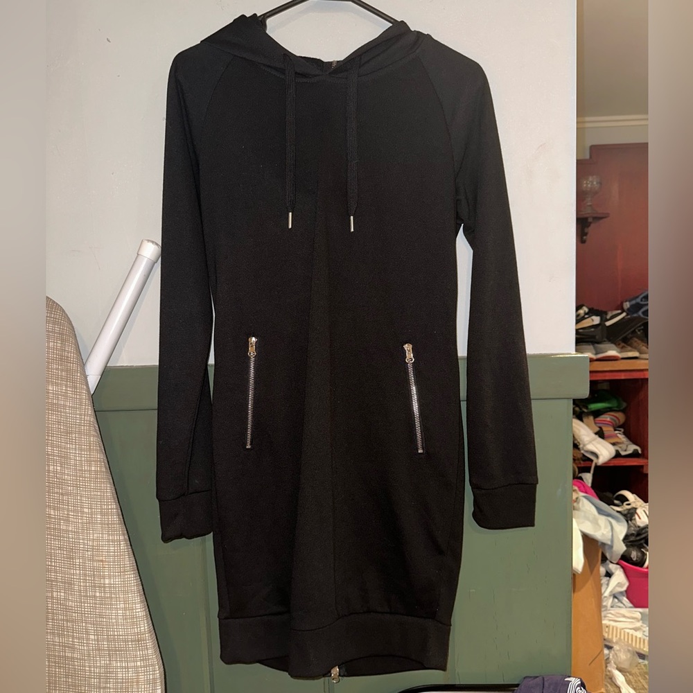 Womens redfox dress size M